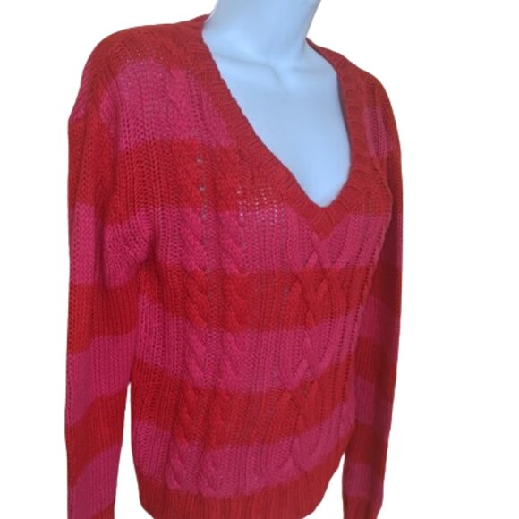 ---  Vintage Red and Pink Striped Sweater Size Small - Picture 2 of 3